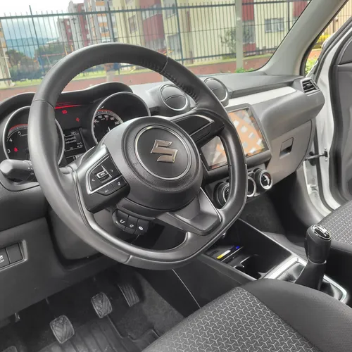Suzuki Swift 1.2 Hybrid 2Wd