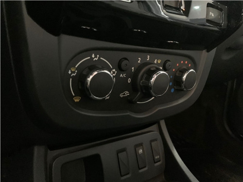 Renault Duster 1.6 16V SCE FLEX DYNAMIQUE X-TRONIC