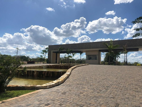 Casa En Venta Privada Nortemerida 4 Rec, Piscina, Amenidades De Lujo