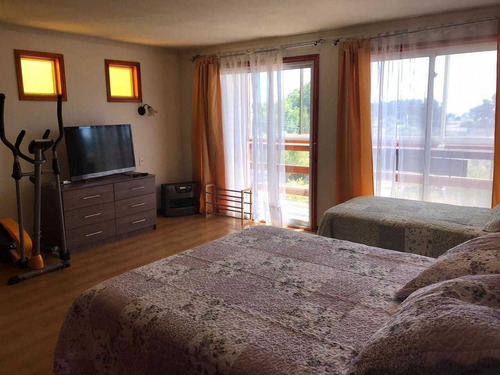 Imagen 7 de 16 de Se Arrienda Cómoda Y Acogedora Casa A Pasos De Playa