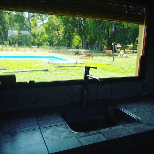 Imagen 14 de 19 de Alquiler Marzo Abril Dos Casas De Campo En Mercedes Para Un Mismo Grupo, 10 Huéspedes. Una Hermosa Hectárea Arbolada, Piscina Cercada, Tv, Wi Fi, Cancha Fútbol, 90 Kmts.caba ,