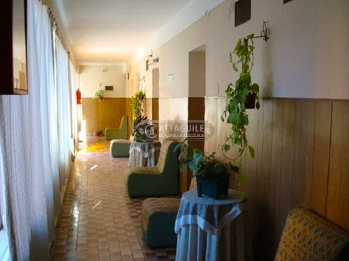 Imagen 7 de 9 de Edificio En Venta En Merlo
