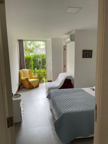 Imagem 6 de 28 de Casa Em Condominio - Alto Padrão - Angra Dos Reis - 4 Suites - Com Vaga Molhada Para Embarcação De Até 40 Pés