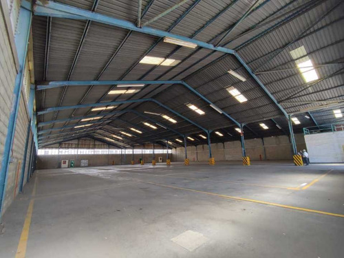 Imagen 7 de 11 de Galpon En Alquiler En Zona Industrial San Vicente 2