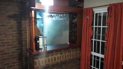 Casa Venta - 3 Dormitorios 1 Baño - 136 Mts2 - Etcheverry