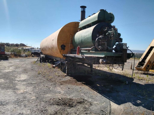 Imagen 3 de 8 de Tanque Para Asfalto Adm Con Caldera Capacidad 60,000 Litros