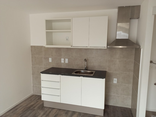 Imagen 4 de 14 de Venta Apartamento 2 Dormitorios Con Terraza - Centro