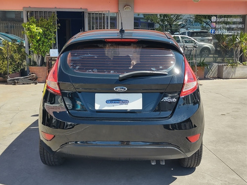 Ford Fiesta Kinetic Design 1.6 Design 120cv Titanium 2012