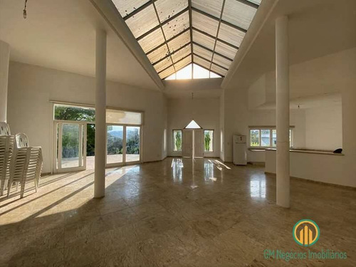 Imagem 10 de 15 de Fazendinha - R Uruana At 3.500 M² ! 5 Suítes, Piscina, Salão! - M835