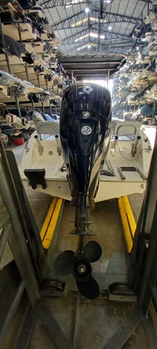 Lancha Consola Central Silver Boats 210 + Mercury 150 Hp 4t
