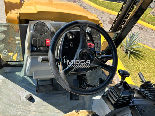 Retroexcavadora 416f /case / John Deere