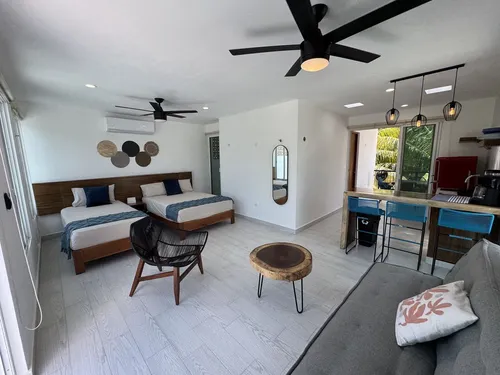 Casa En Venta De Dos Planta A 3 Cuadras Del Mar De Telchac Puerto.