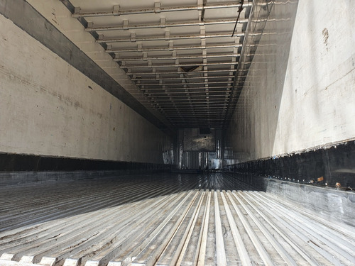 Imagem 5 de 5 de Carreta Semi-reboqe Ganchueira 28 Pal Sr/thermosara Sr Fg