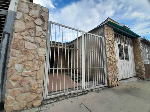 Casa En Venta. El Piñonal. Maracay - Aragua