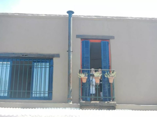 Se Vende Casa Con Escritura En Manzanares Apto Credito
