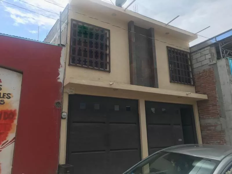 Casa Sola En Venta Col. Vida Mejor