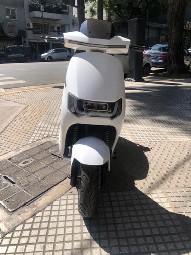 Imagen 8 de 15 de Moto Eléctrica Sunra Robo Doble Batería Litio Potenciada 0km