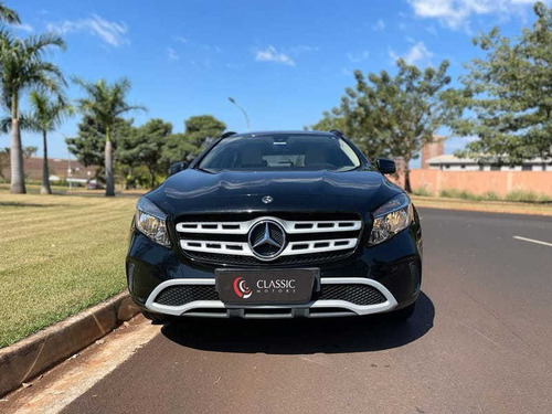 Imagem 13 de 15 de Mercedes-benz Gla 200 1.6 Cgi Style 16v Turbo 4p 2018