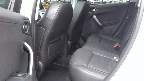 Peugeot 208 2016/2017 4426