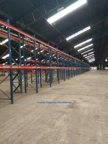 J.s Local Industrial En Maroñas