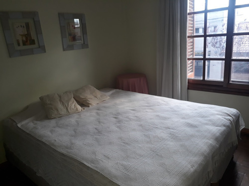 Imagen 13 de 14 de Venta Casa 4 Dormitorios / 55 Entre 22 Y 23 / Piscina