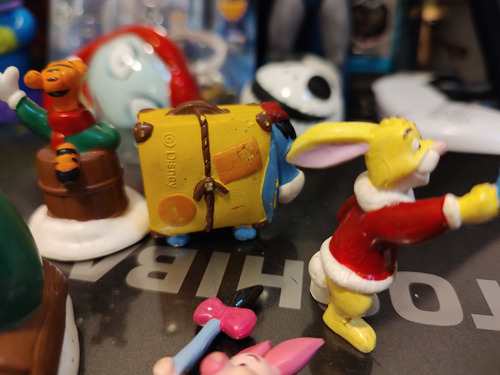 Figuras Promocionales De Winnie Pooh Navidad (Usado)