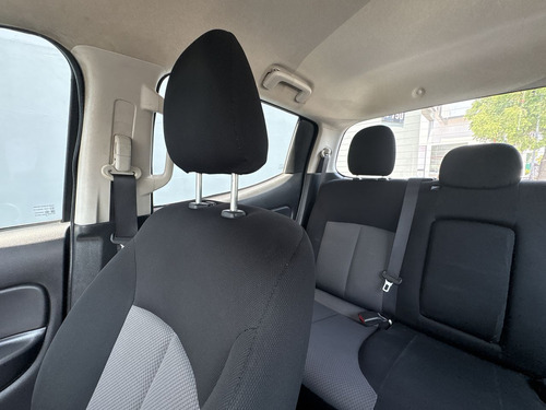 Mitsubishi L200 2.4 Glx Cabina Doble 4x2 Mt