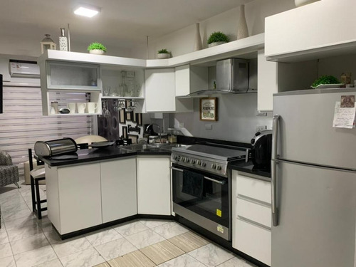 Imagen 8 de 19 de Vende Apartamento Agua Blanca 84m2