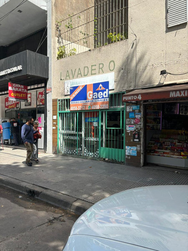 Local Comercial Sobre Avenida