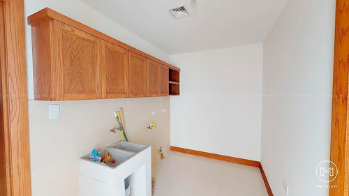 Imagen 13 de 30 de Casa En Venta En Bosques De San Francisco Con Alberca Y Vist