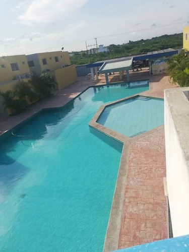 Imagen 2 de 8 de Encantador Apto. 42 Mts2 Vacacional En Ciudad Flamingo Conjunto Res. Luisa Amalia Tapas 04243564365