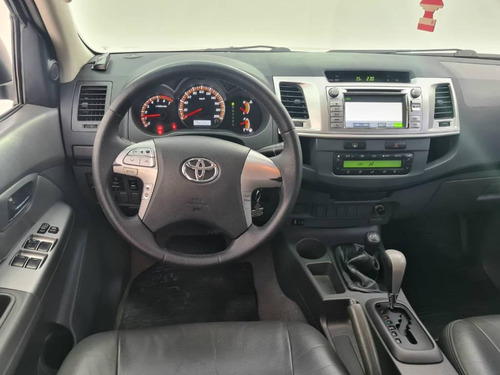 Imagem 4 de 10 de Toyota Hilux Srv Cd 2.7 4x4
