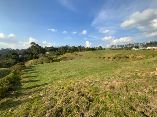 Hermoso Lote Plano Con Vista Panorámica! En Parcelación.