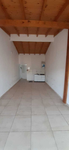 Imagen 1 de 3 de Alquiler Departamento 1 Ambiente Moron Sur