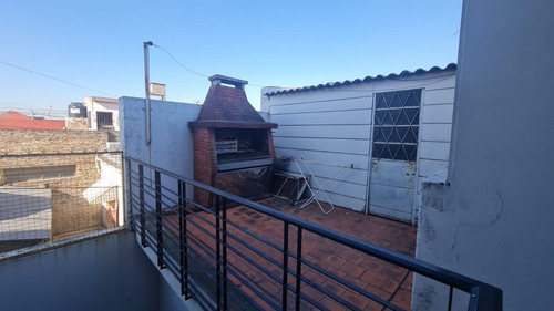 Imagen 10 de 16 de Venta De Casa Multifamiliar En La Tablada,