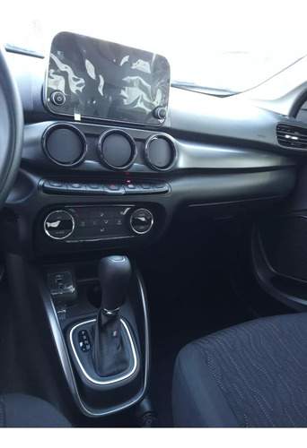 Fiat Cronos 1.3 Drive Cvt