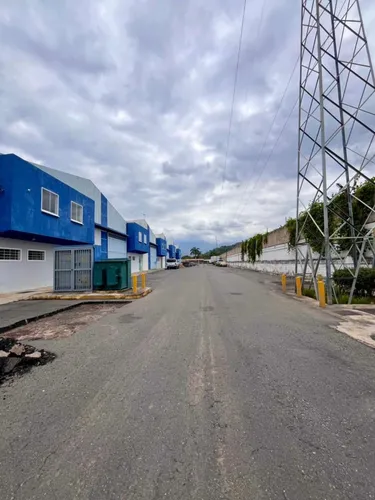 Excelente Galpón En La Morita