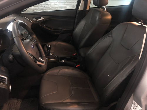 Ford Focus 4p 2.0l M/t Titanium 2018