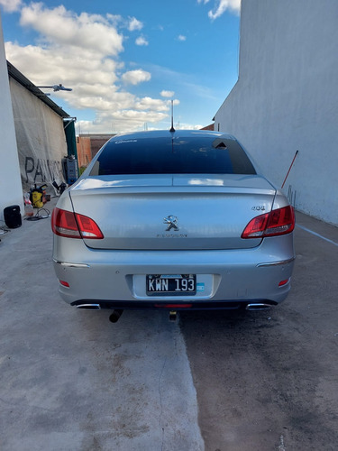 Peugeot 408 2.0 Allure 143cv