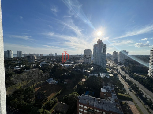 Imagen 16 de 21 de Ocean Drive Piso Alto