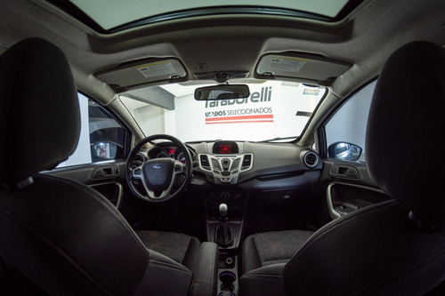 Ford Fiesta Kinetic Design 2012 1.6 Design 120cv Titanium