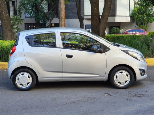 Imagen 4 de 15 de Chevrolet Spark