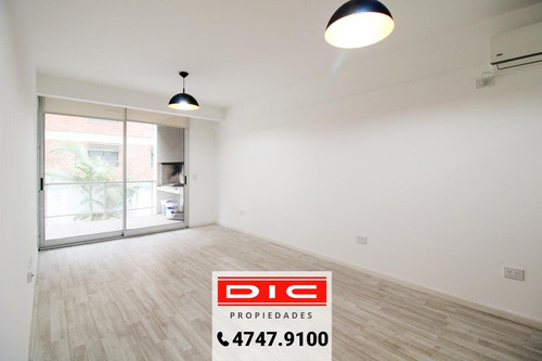 Imagen 27 de 29 de Semipiso De 3 Amb Con Cochera, Estilo Moderno En San Isidro