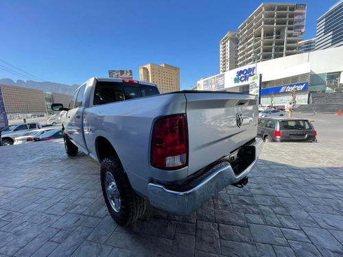 Imagen 4 de 10 de Dodge Ram Hd 2015