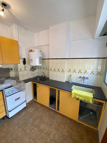 Imagen 7 de 10 de Departamento 2 Ambientes En Venta En Lanus (097)