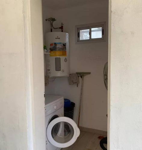 Casa En Venta - 2 Dormitorios 2 Baños - 400mts2 - Ezeiza