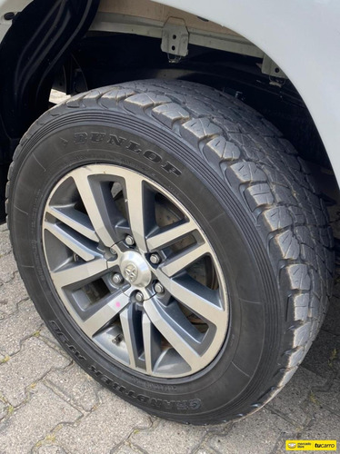 Toyota Hilux 2.8