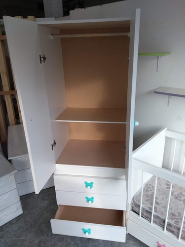 Imagen 4 de 10 de Combo Juego Dormitorio Bebé Cuna Funcional Ropero Chifonier