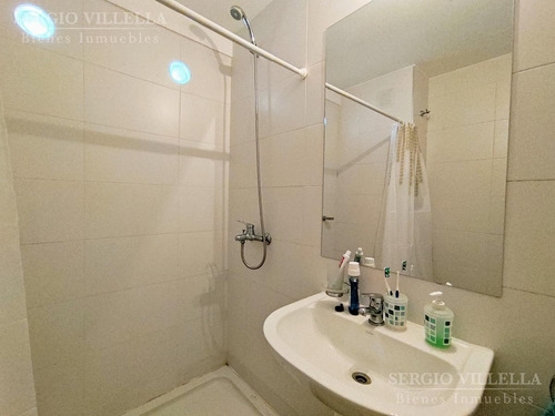 Imagen 8 de 14 de Departamento De Un Dormitorio En Venta En Rosario