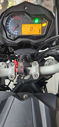 Benelli Trk 502 Impecable Top Case Y Baúles Laterales